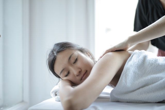 chair massage therapy